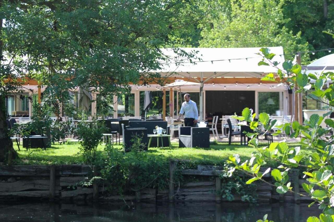 Moulin de Fourges Hotel Buitenkant foto